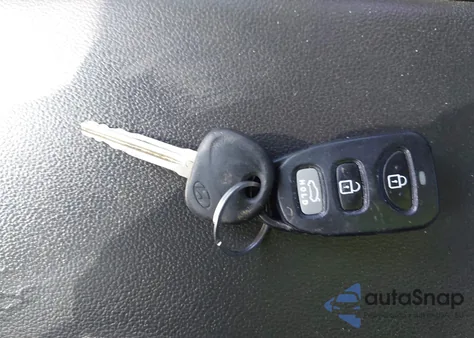 2018 Hyundai Elantra Sel из США, поврежденный, VIN KMHD84LF3JU501858